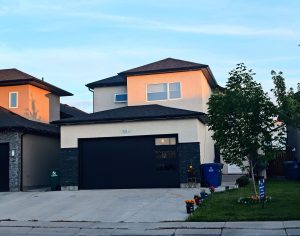 131 Ells Crescent